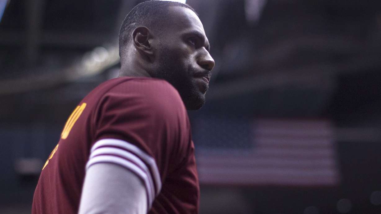 James sits out Cavs' preseason finale, get ready for opener