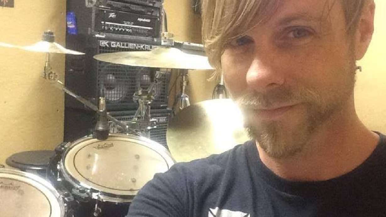 Utah entrepreneur tours world with Air Supply, conquers app store