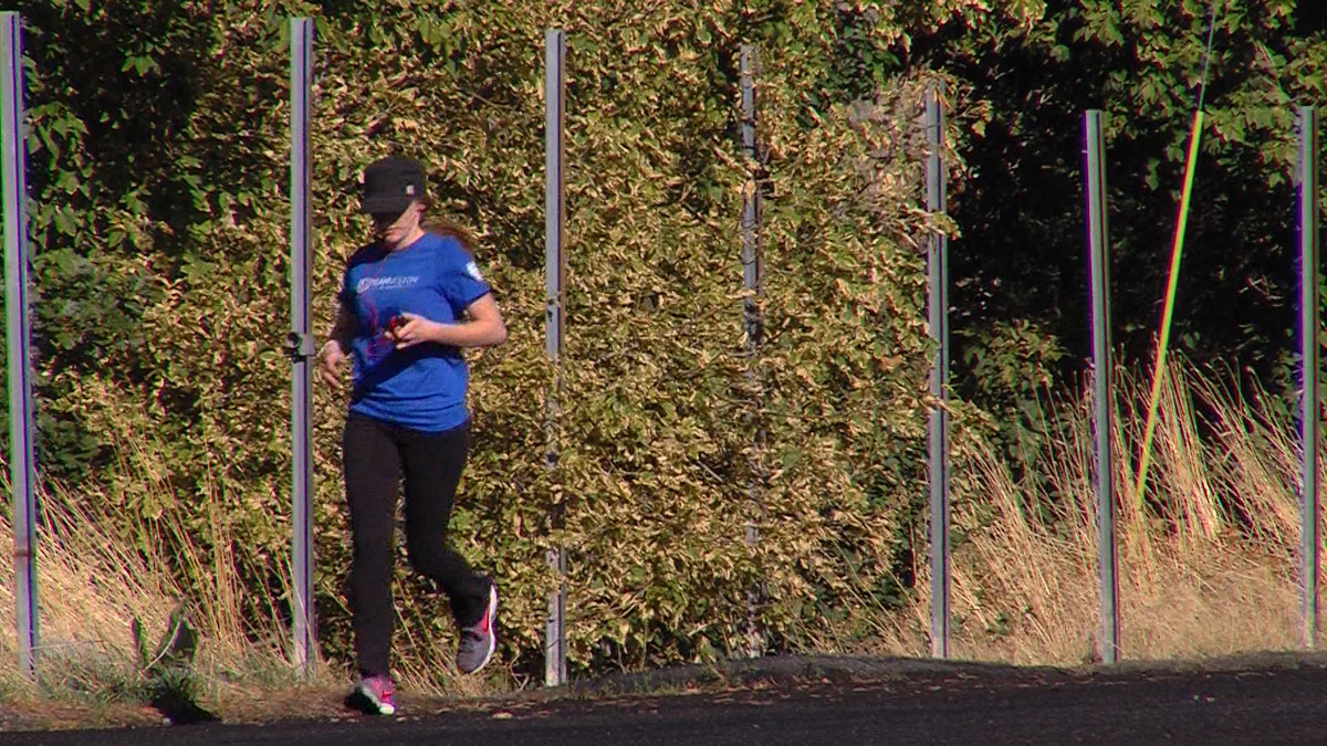 Hillary Kemp trains for the Vancouver Rock 'n' Roll 1/2 Marathon and 10K Run Fundraiser. (Photo: KSL-TV)