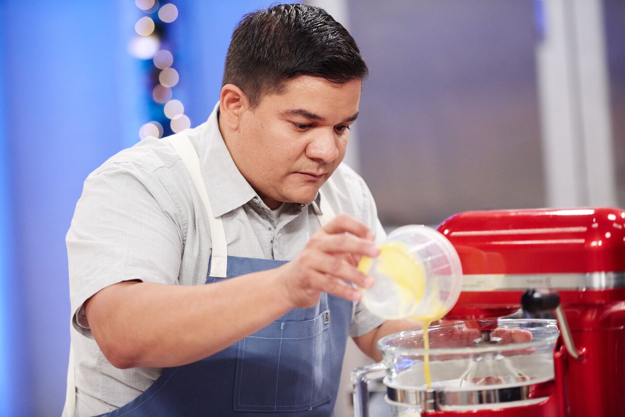 SLC baker vies for $50K on Food Network competition