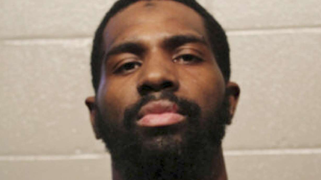 Psychologist: Oklahoman charged in beheading wants execution