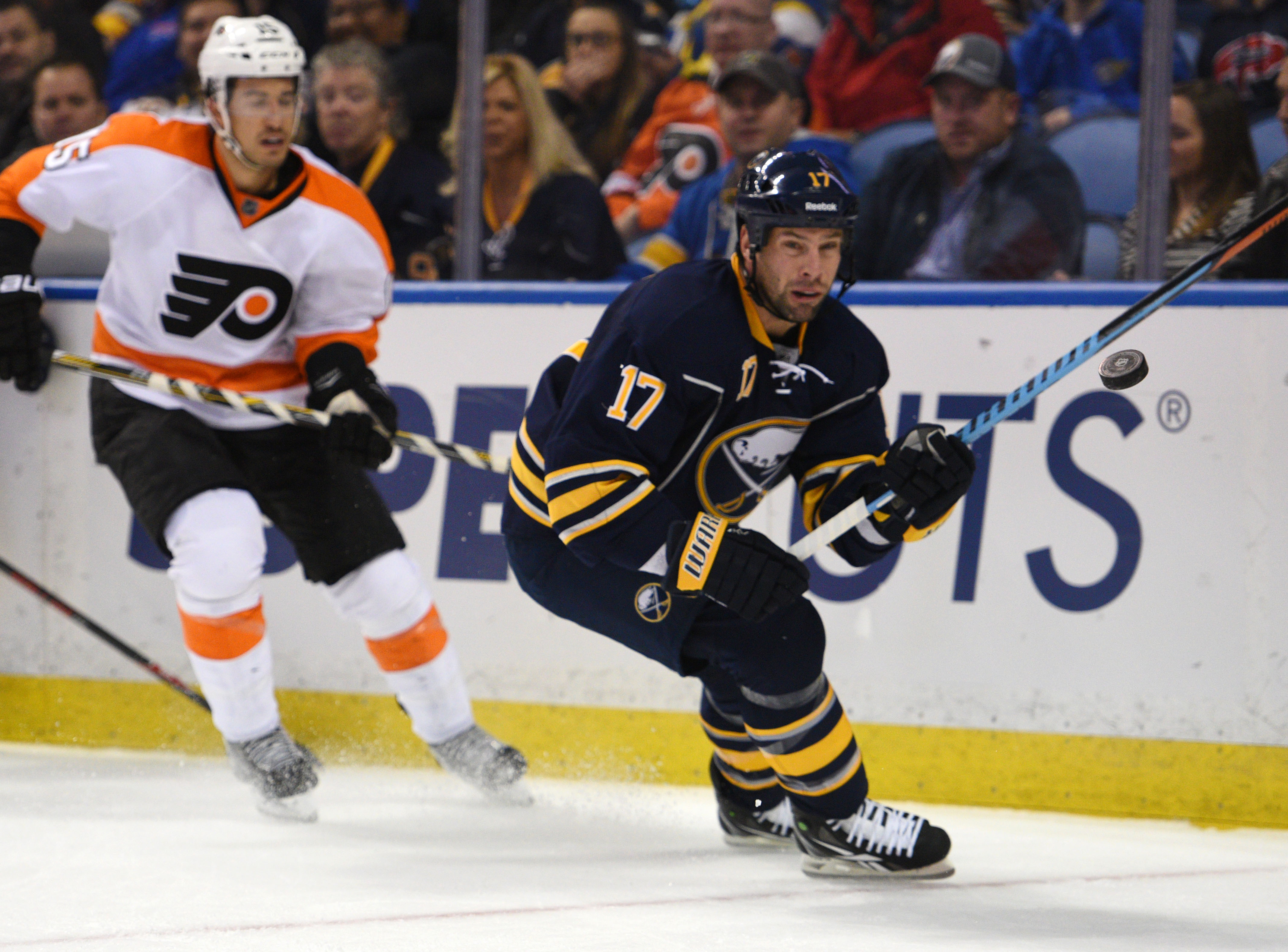 O'Reilly, Eichel get Sabres over Flyers 3-1
