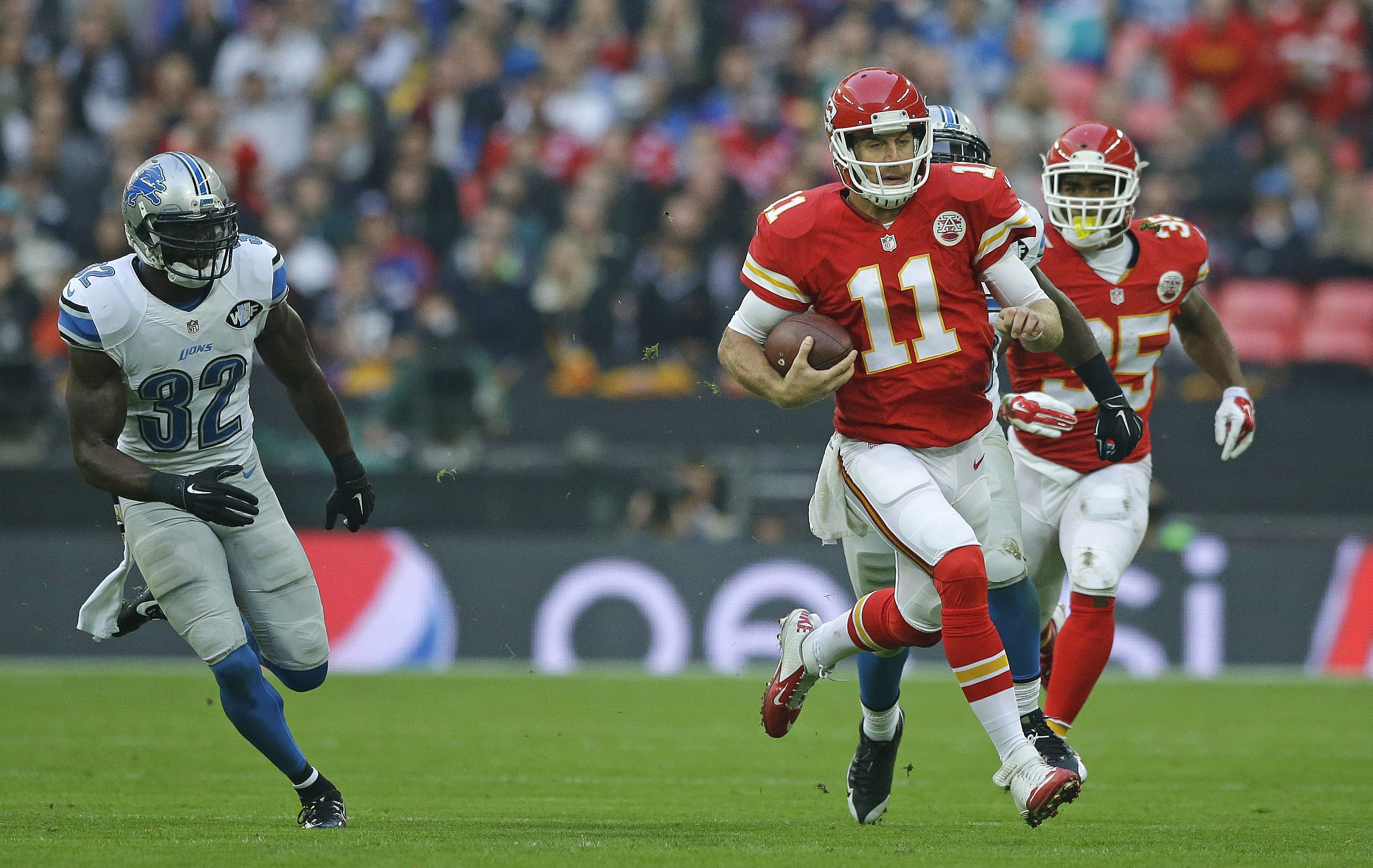 Smith, Chiefs run over Lions 45-10 at Wembley Stadium