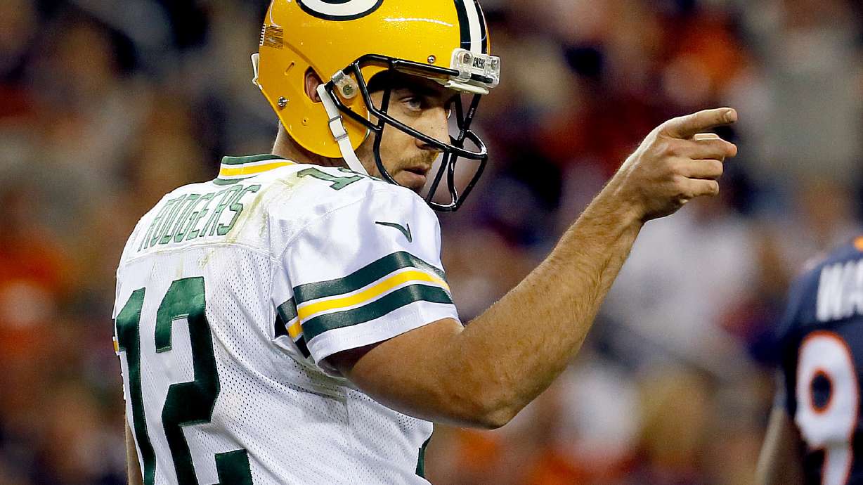 Manning, Broncos throttle Rodgers, Packers 29-10