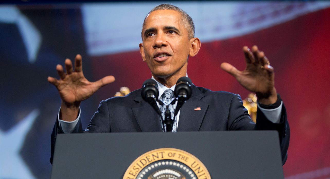 Touring rehab, Obama calls for 2nd chances after prison