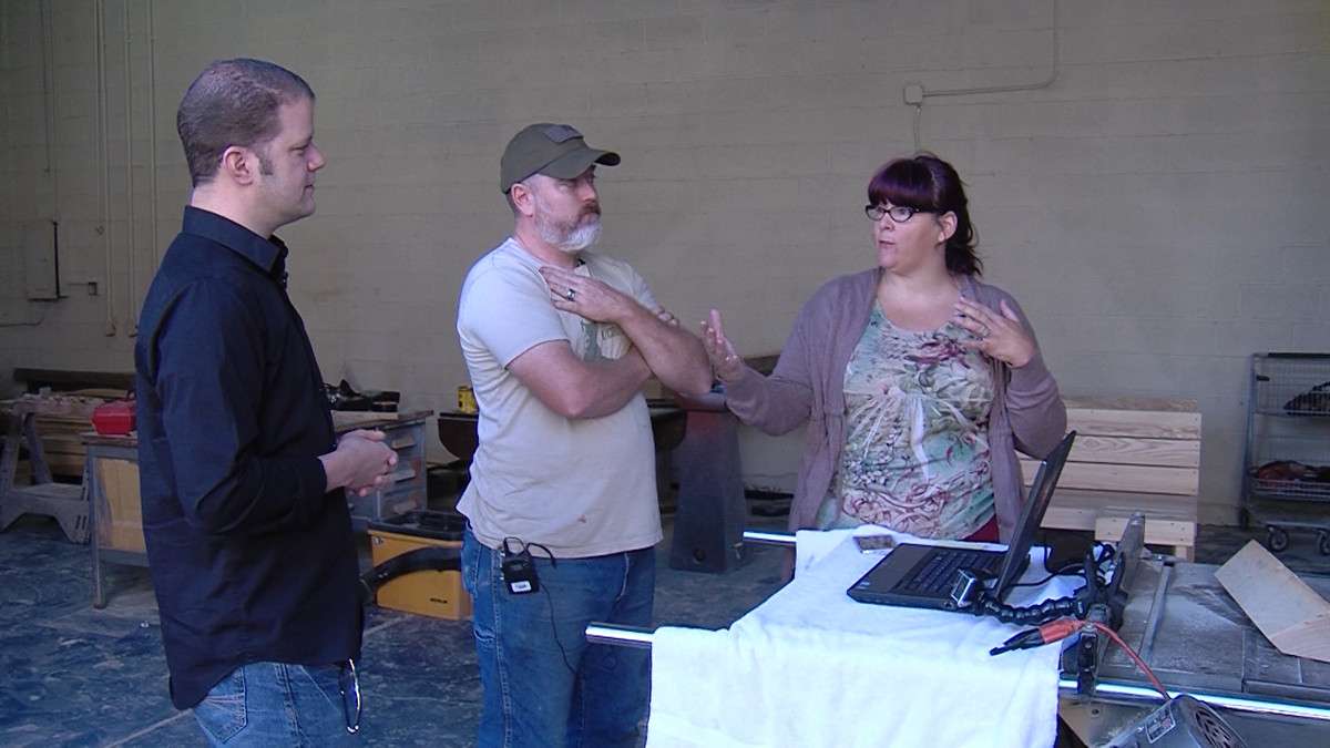 Former hacker and security expert Neil Wyler shows business owners Brad and Darby Gates how their email password can serve as a key to all of their accounts. (Photo: KSL-TV)