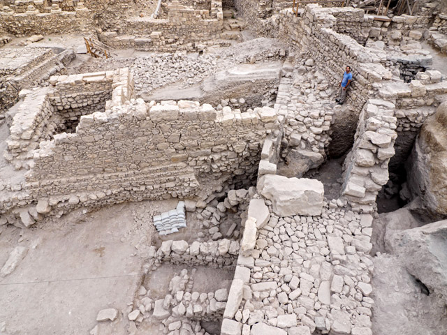Ancient Greek fort of Acra found in Jerusalem, archaeologists say