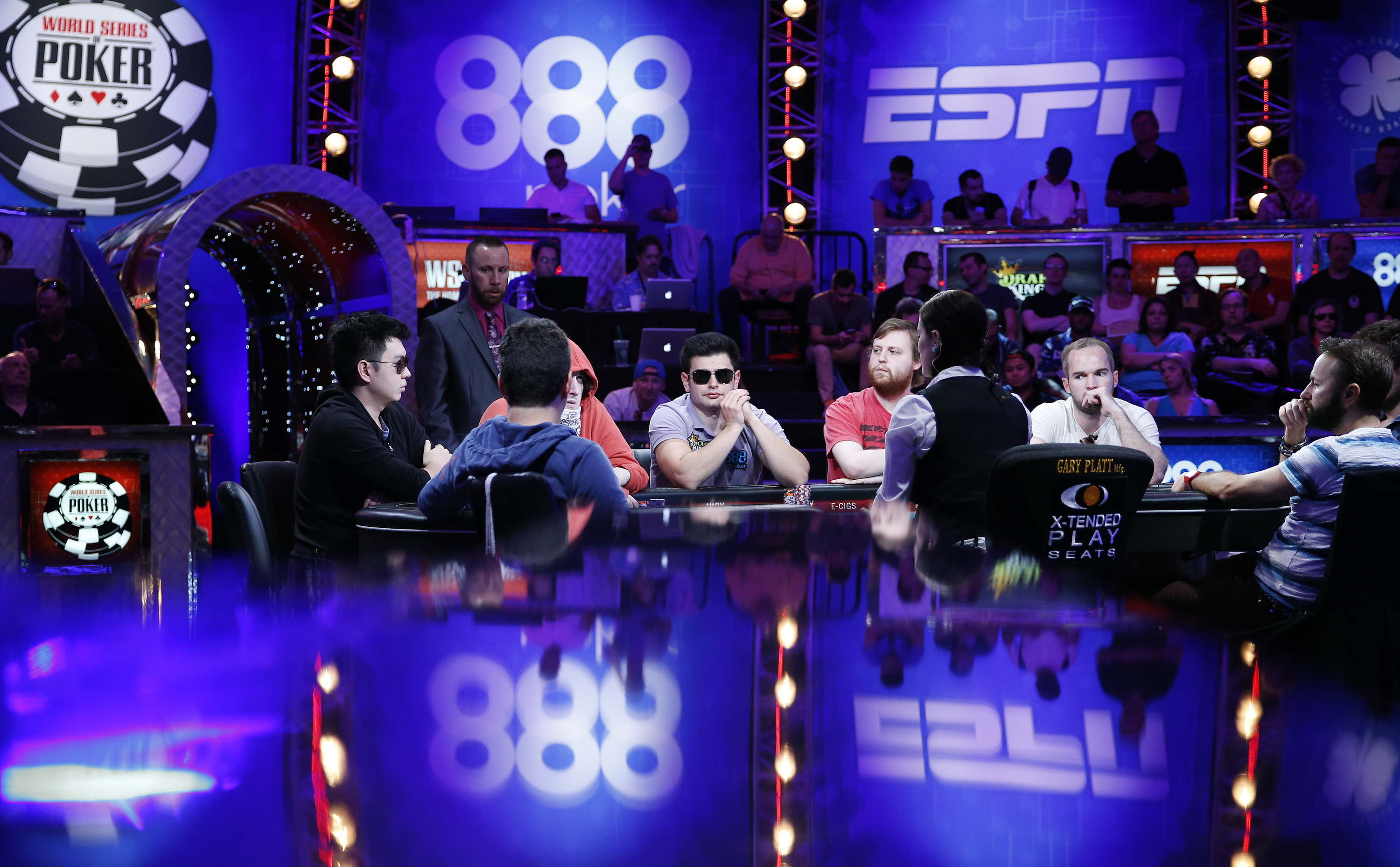 World Series of Poker champ to be crowned, win $7.6 million