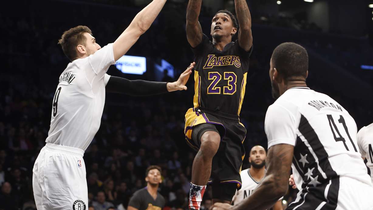 Bryant, Lakers beat winless Nets for 1st victory