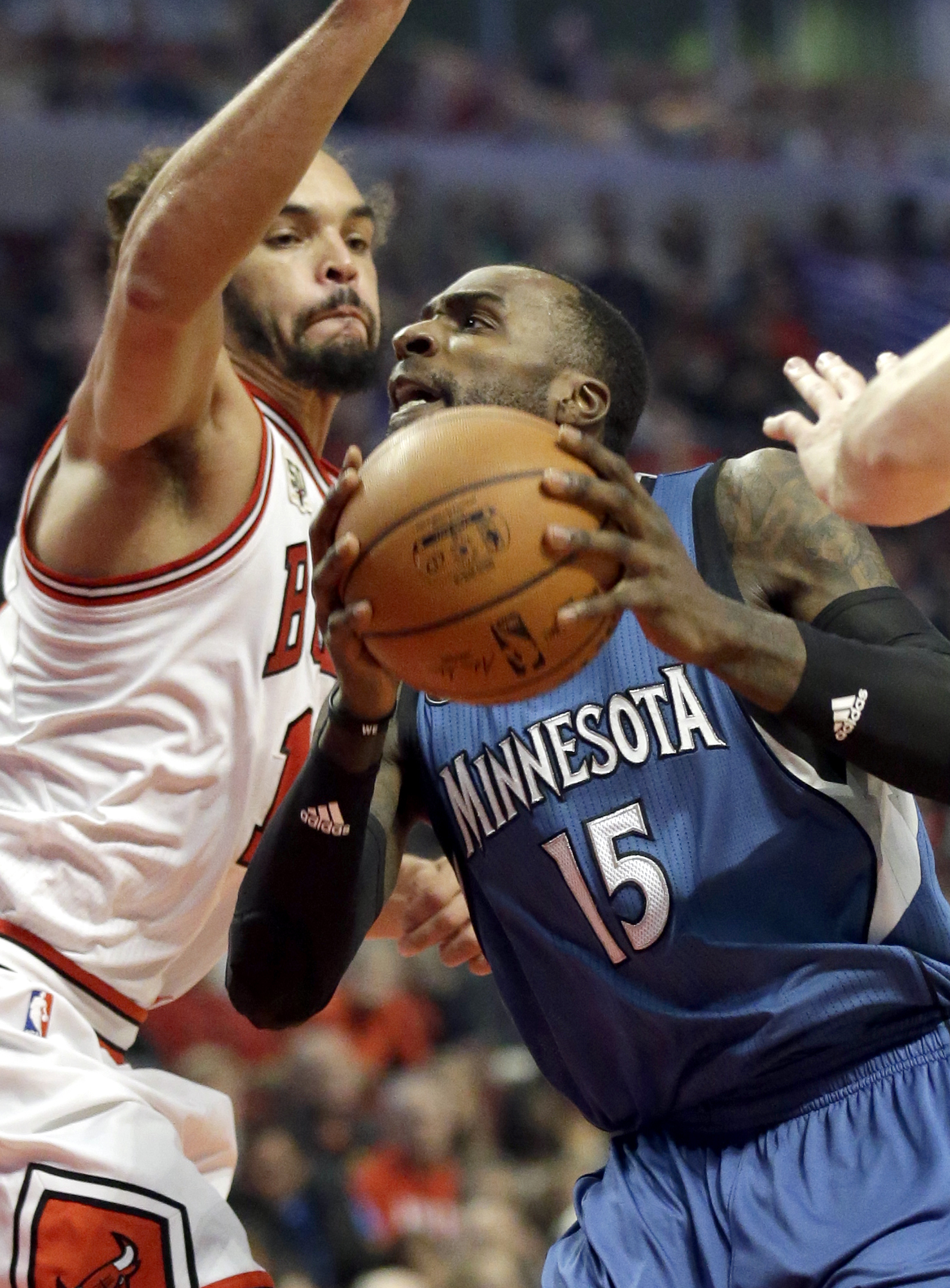 Wiggins, Timberwolves beat Bulls 102-93 in overtime