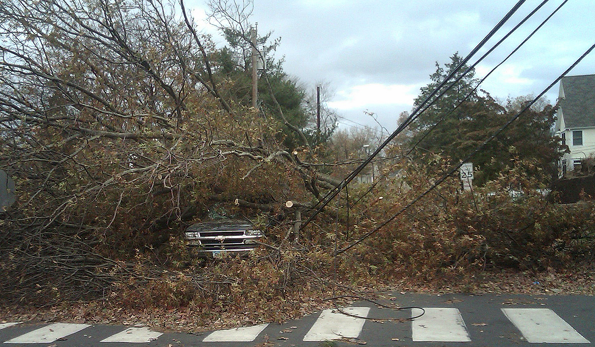New storm preparation center pairs UConn, power company