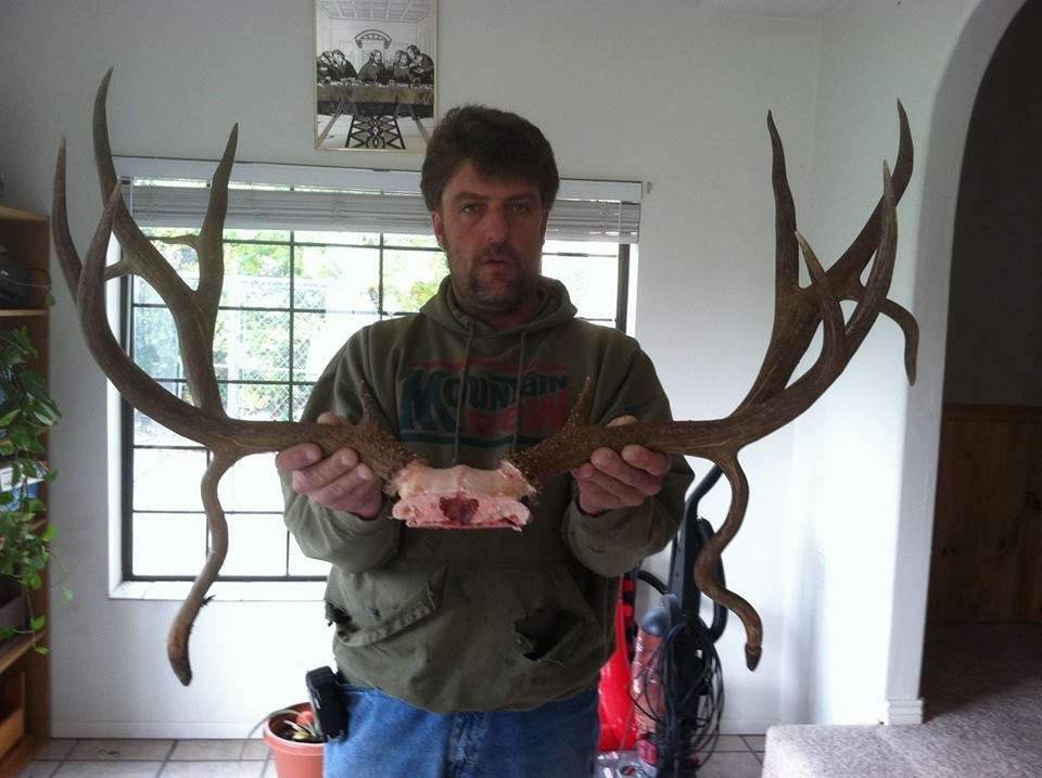Stephen Rueckert displays the antlers of the so-called rabbi or medusa buck. (Photo: Paul Rueckert)