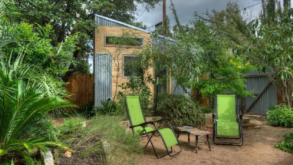 Tiny house rentals for your mini vacation