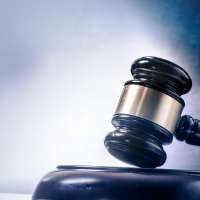 Orem dentist charged with sexual abuse of high school intern