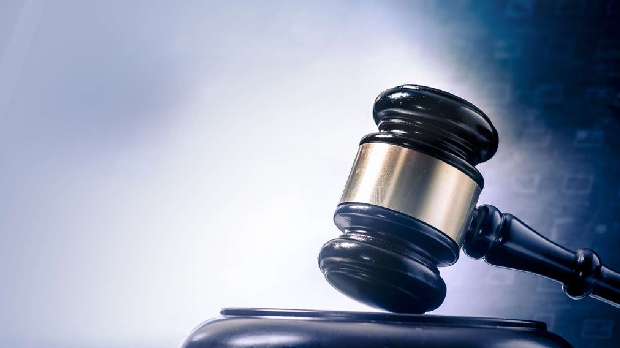 Lehi woman providing pot, nude photos, to teens, charges state