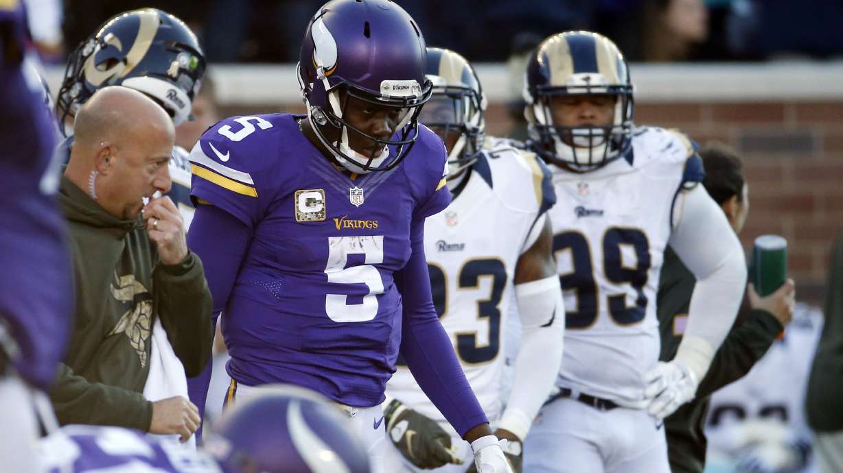 Zimmer says Vikings QB Bridgewater is 'progressing nicely'