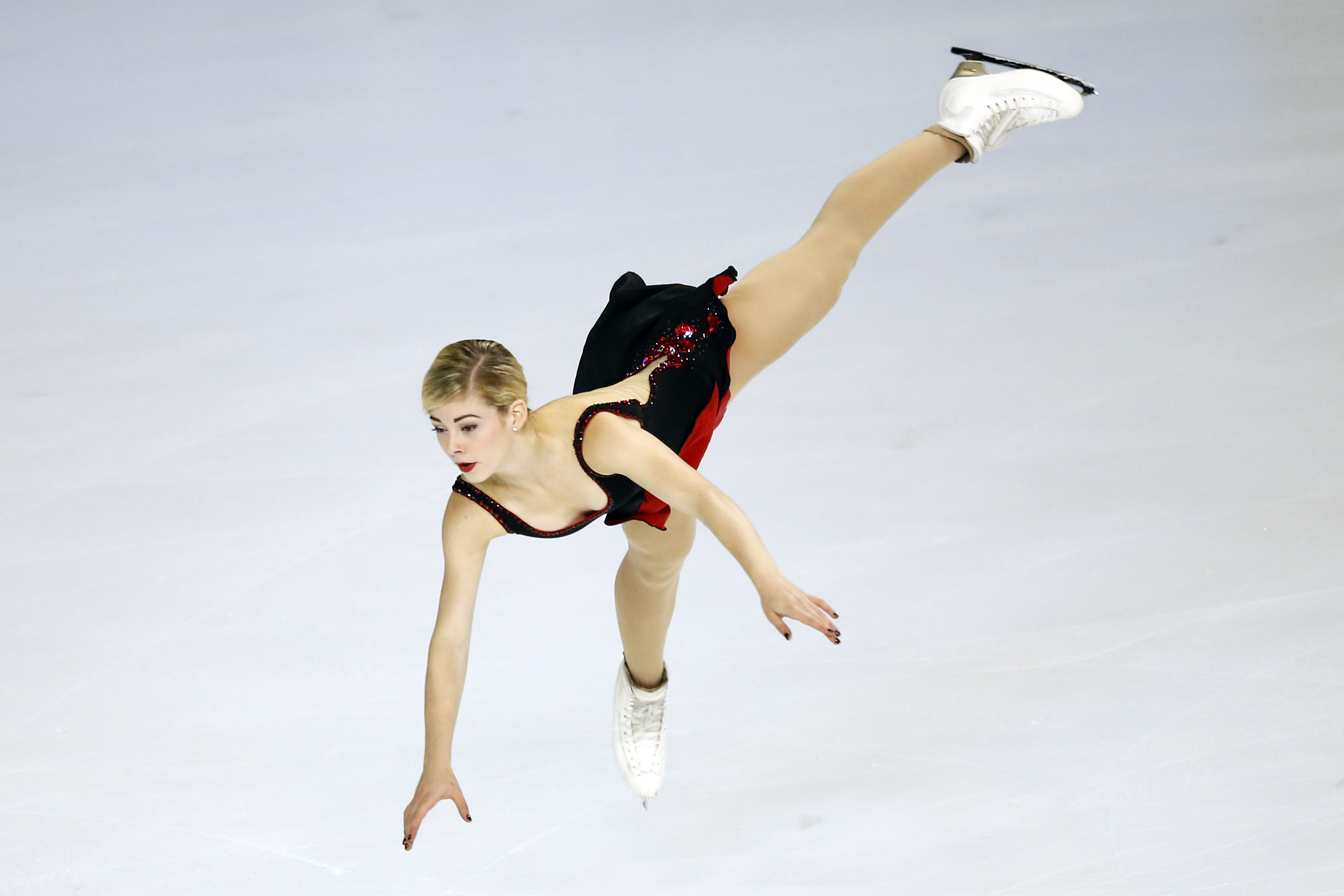 Gracie Gold takes lead at Trophee Bompard