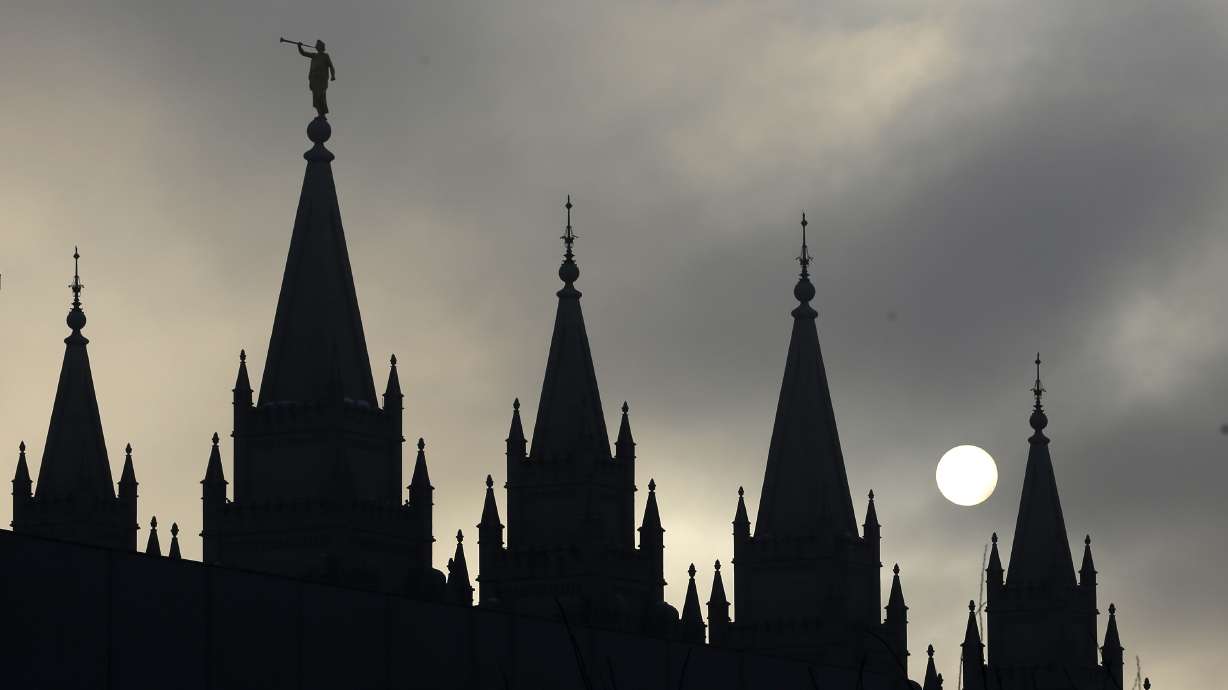Mormon leaders stand behind rules for gays, their children