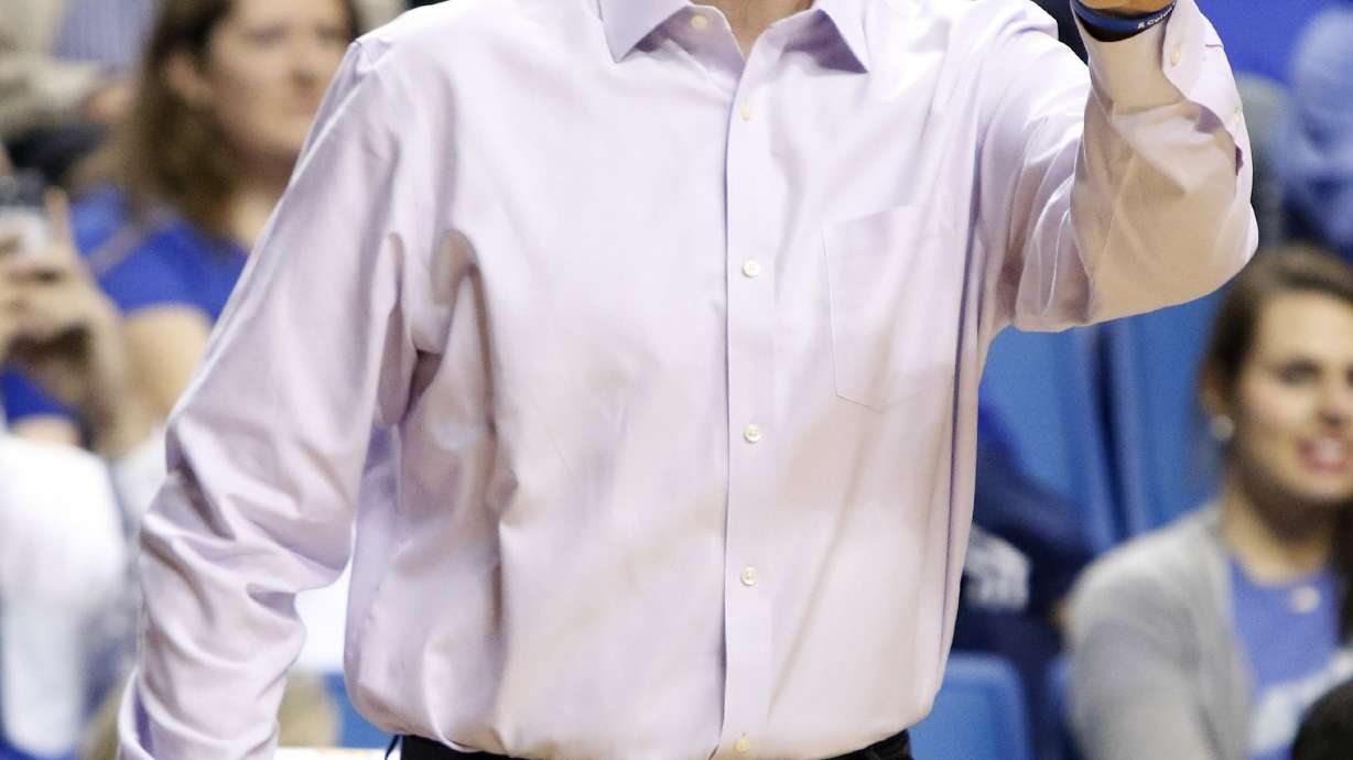 No. 2 Kentucky beats Albany 78-65 in season opener