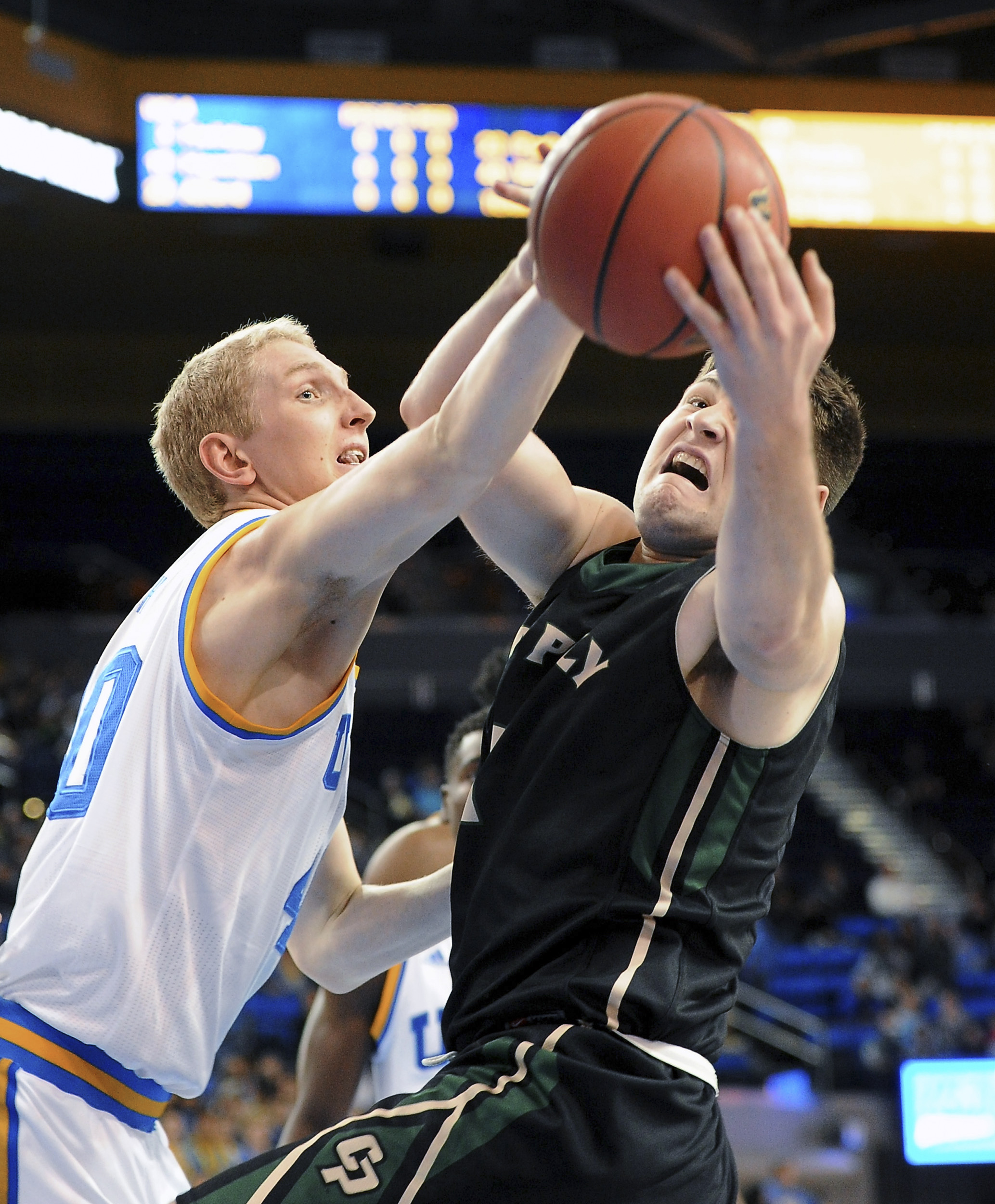 UCLA rallies to hold off Cal Poly 88-83 for 1st win