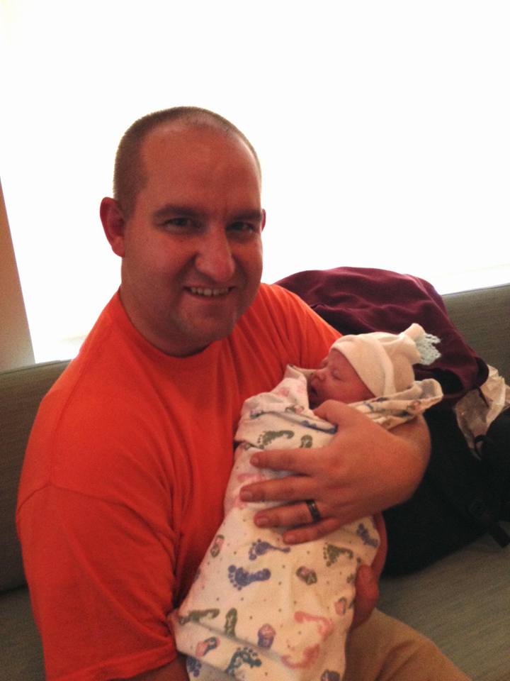 Kaleb Yates holding his newborn son, Tate. (Photo: Courtesy of the Yates family)