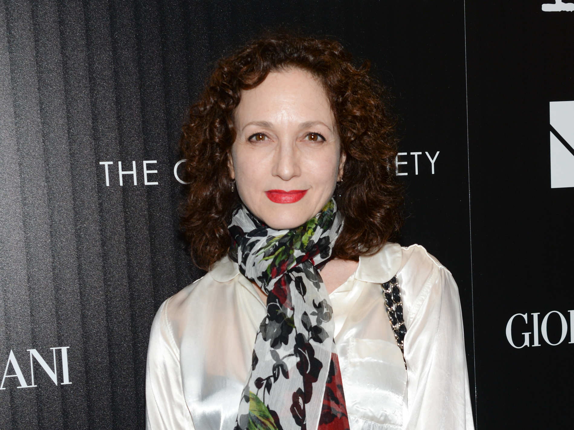 Bebe Neuwirth to join faculty of Manhattan School of Music