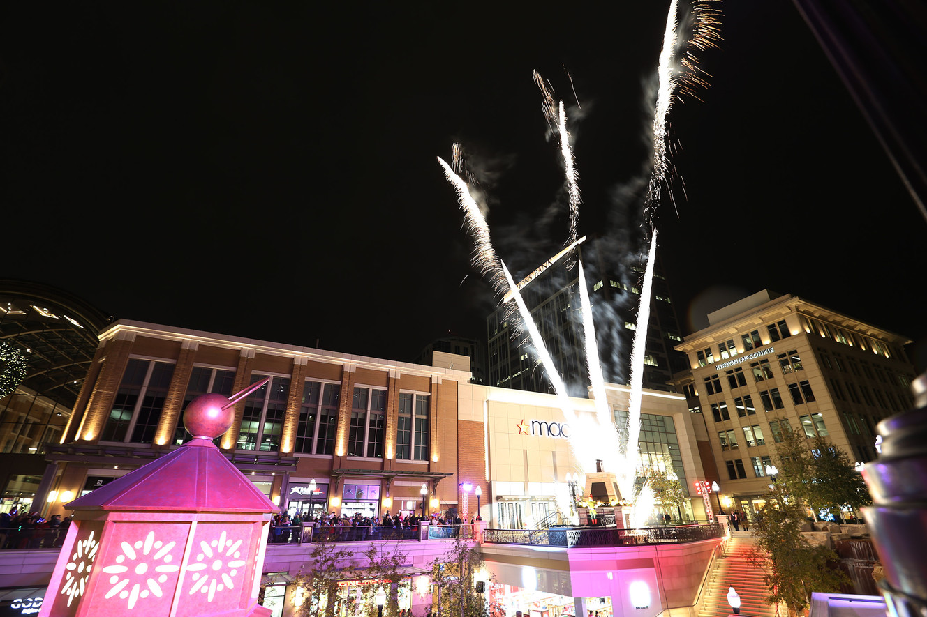 Fireworks go off as Santa appears at City Creek in Salt Lake City on Thursday, Nov. 19, 2015. (Photo: Jeffrey D. Allred, Deseret News)