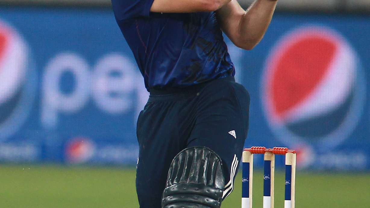 Buttler hits 46-ball ton, England beats Pakistan in 4th ODI