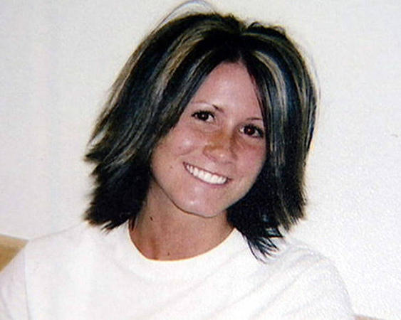 Raechale Elton, a youth counselor for troubled teens, was raped and killed by then-17-year-old Robert Cameron Houston in 2006. (Photo: Family photo)