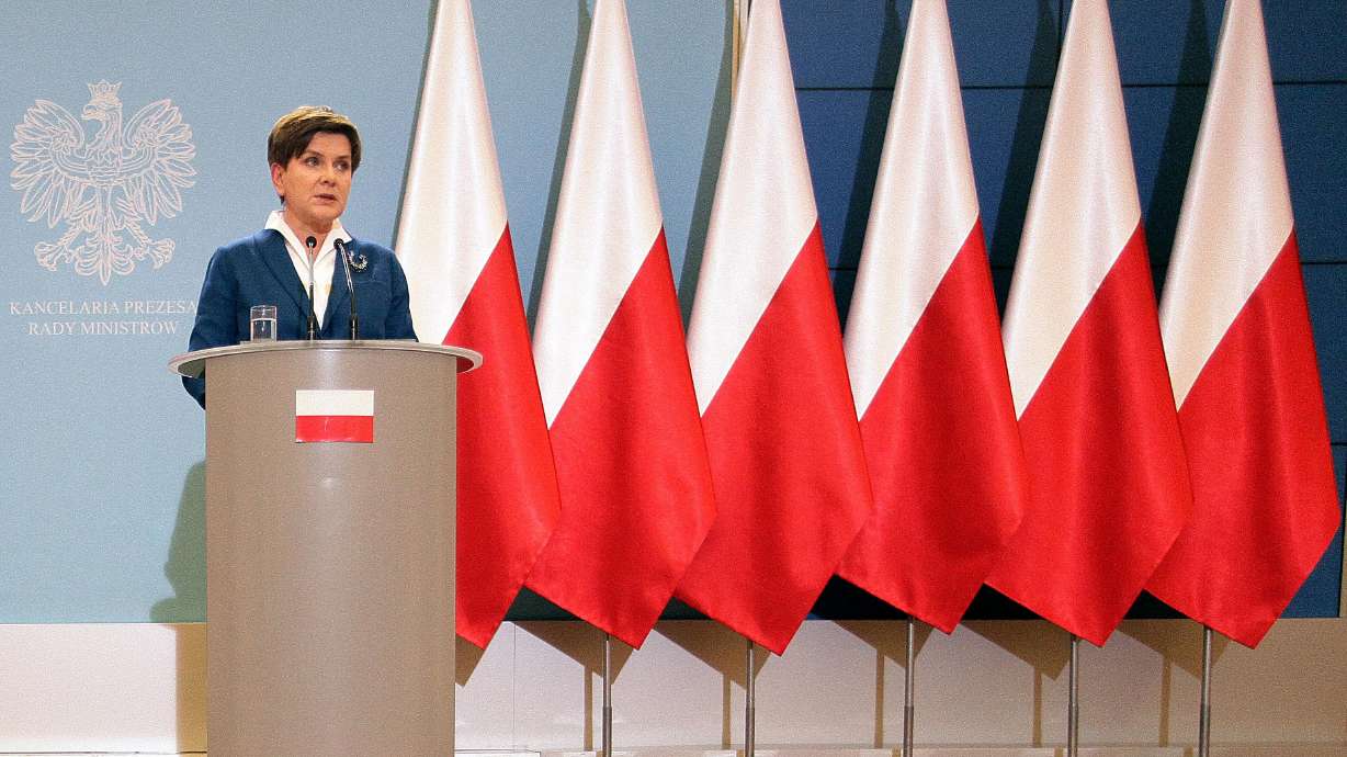 EU flags disappear from Polish government press briefings