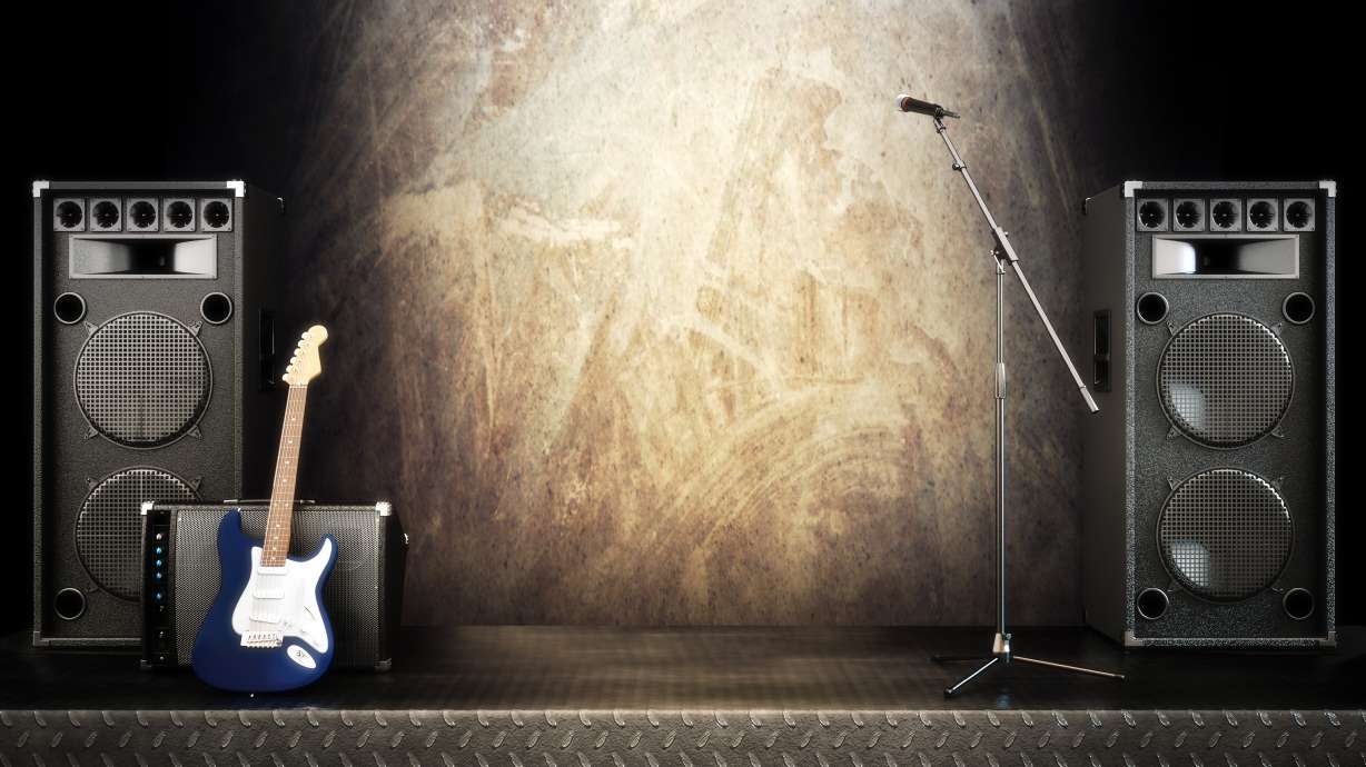 Rock band supports bullied girl's dreams