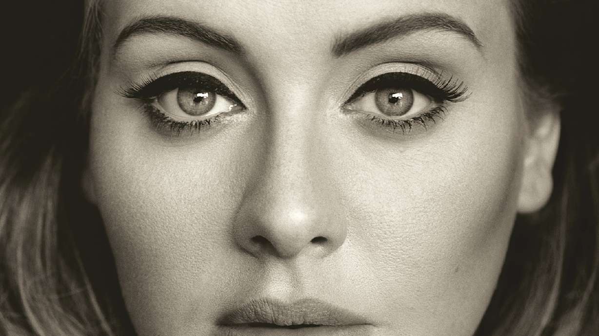 Adele's '25' sells record-breaking 3.38 million copies