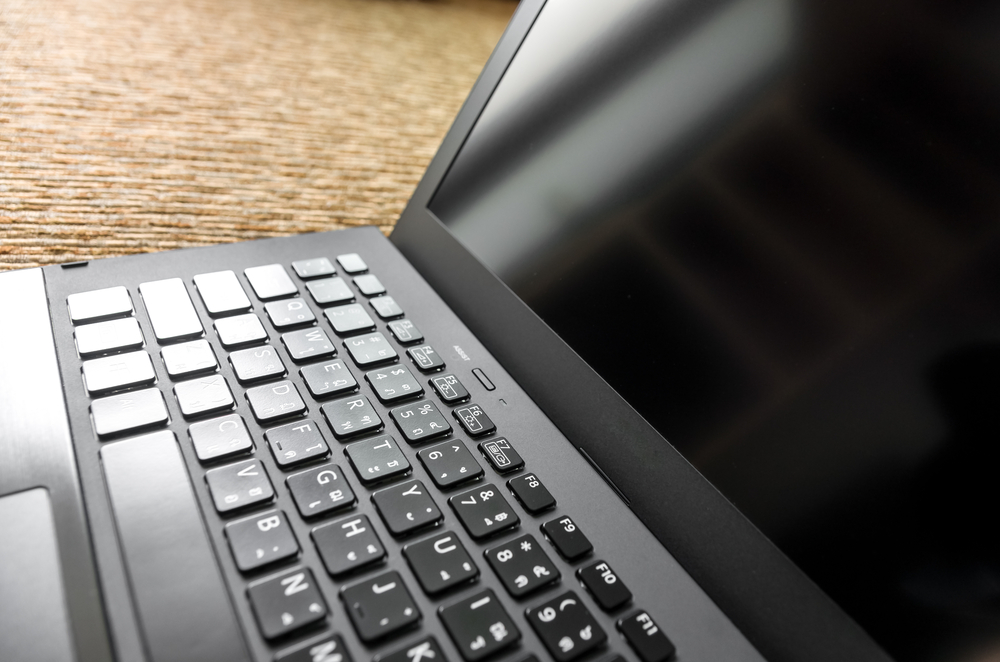 Bill would require IT workers to report child pornography