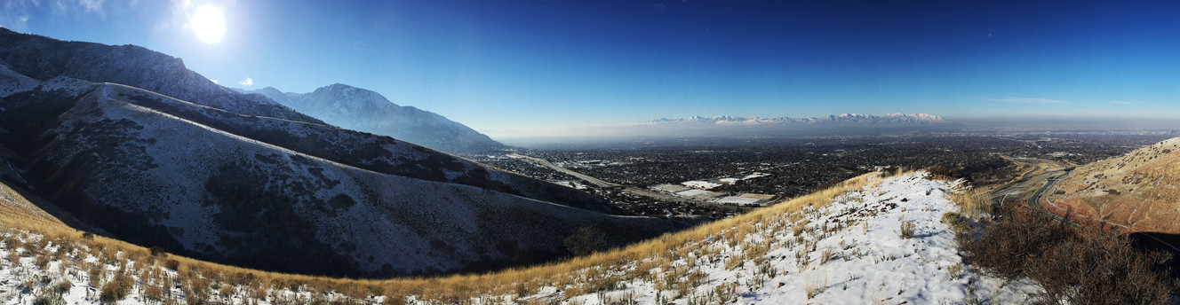 An inversion settles over the Salt Lake Valley as viewed from Grandeur Peak on Nov 30, 2015. (Photo: Jeffrey D. Allred, Deseret News)