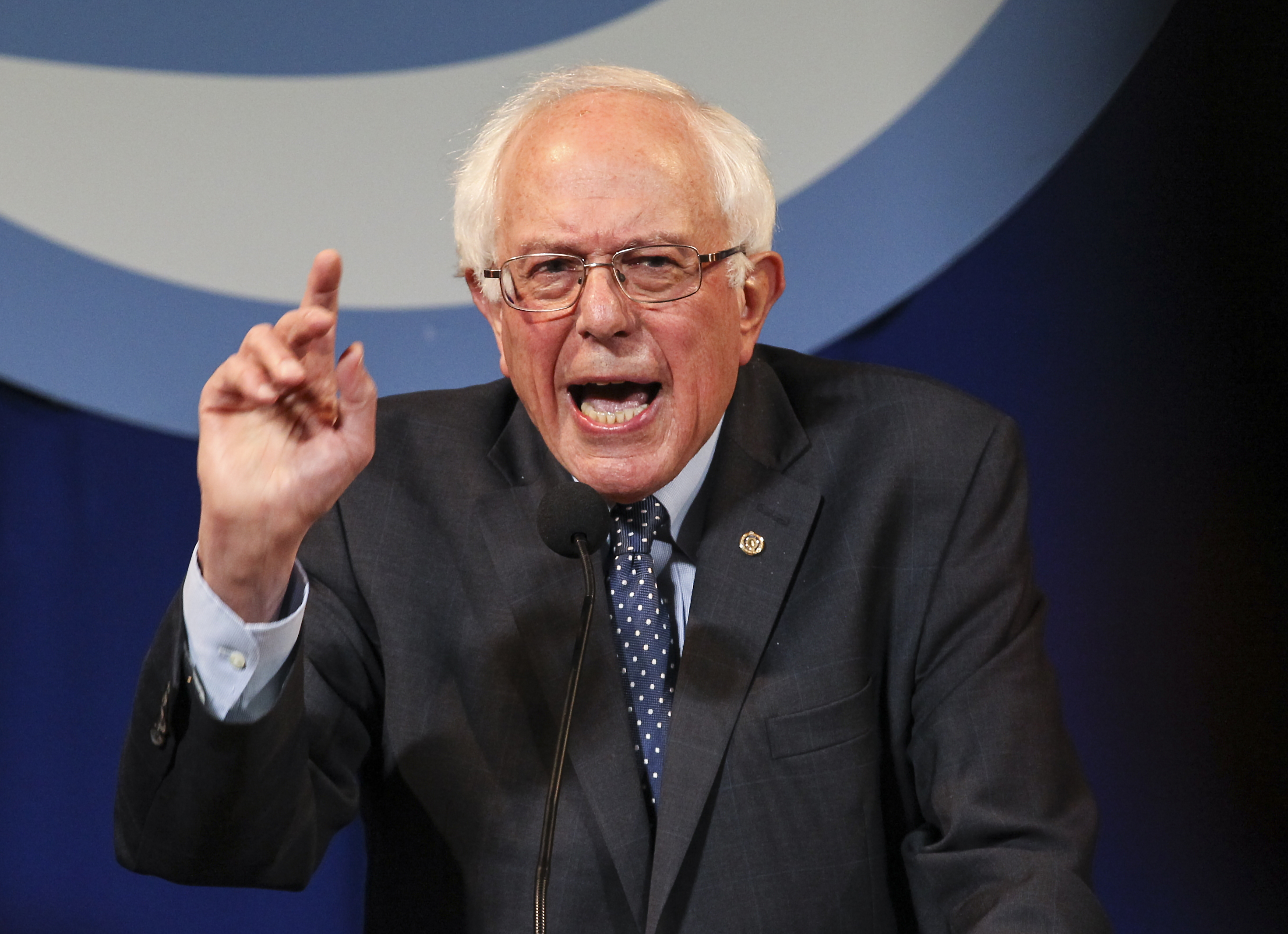 Super PACs dole out cash, whether candidates like it or not