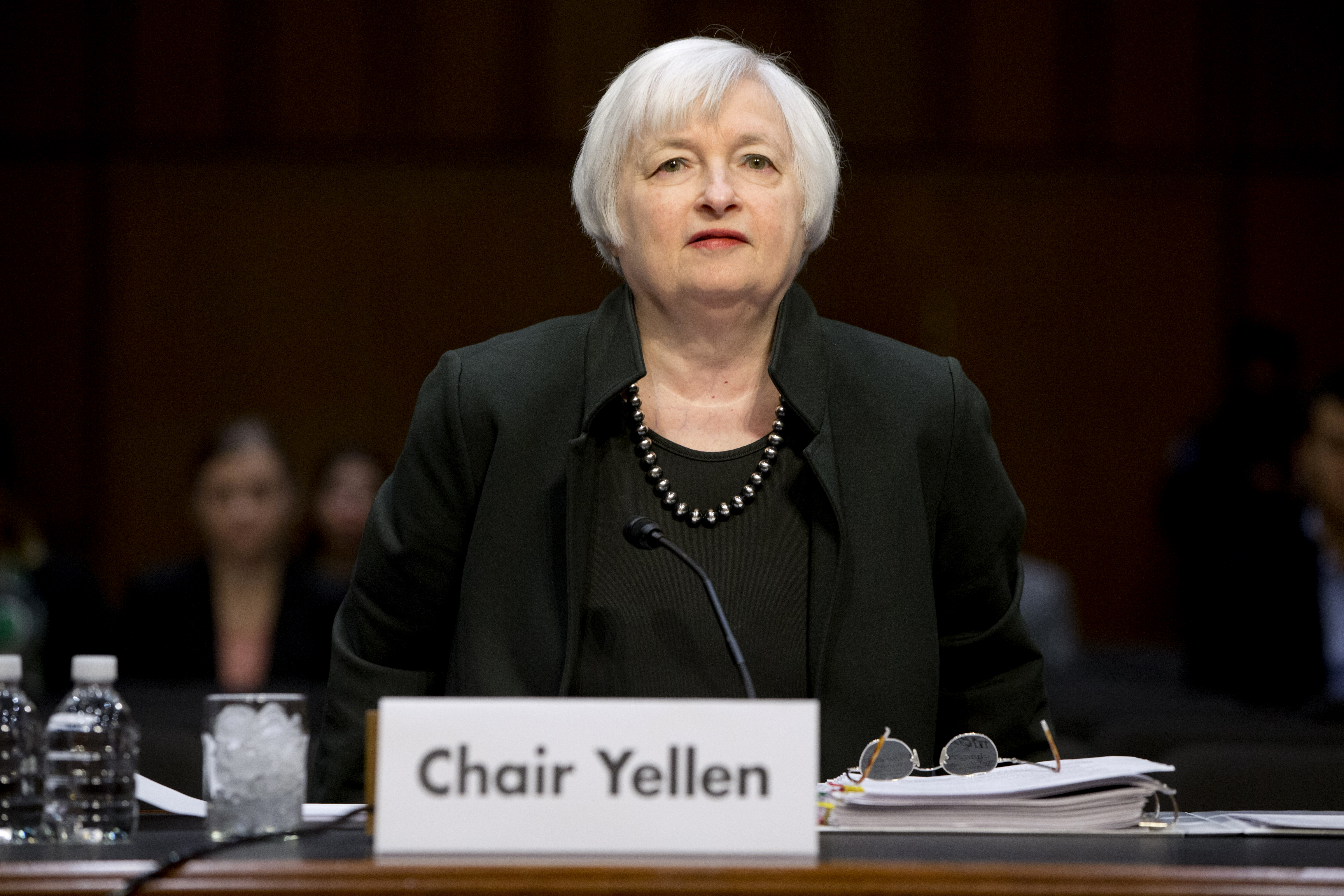 Yellen signals growing likelihood of a December rate hike