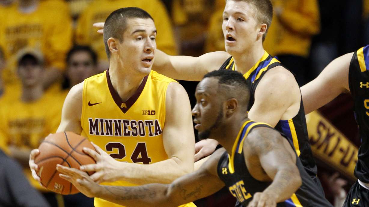 South Dakota State dominates Minnesota 84-70