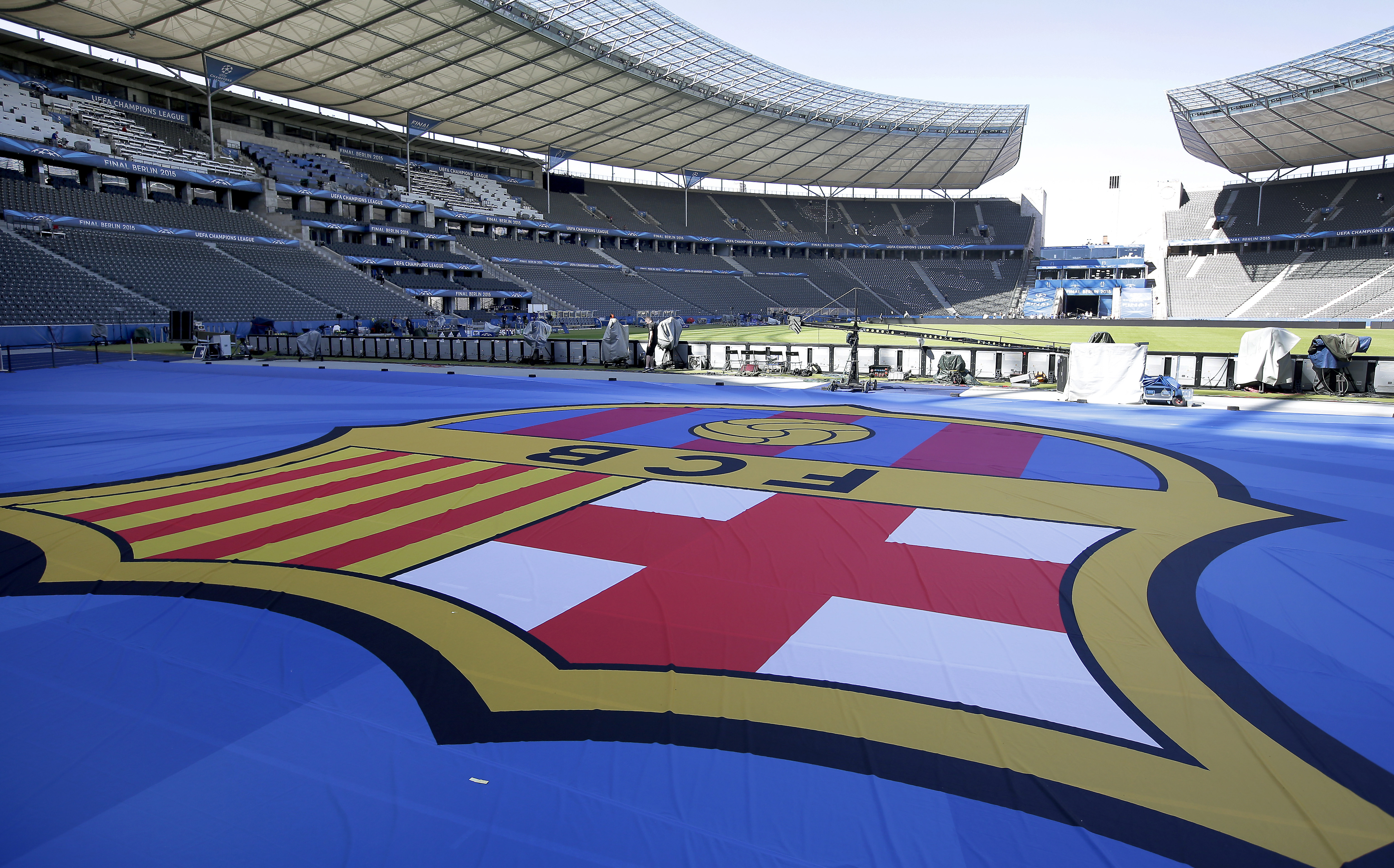 EU court dismisses Barcelona football trademark case
