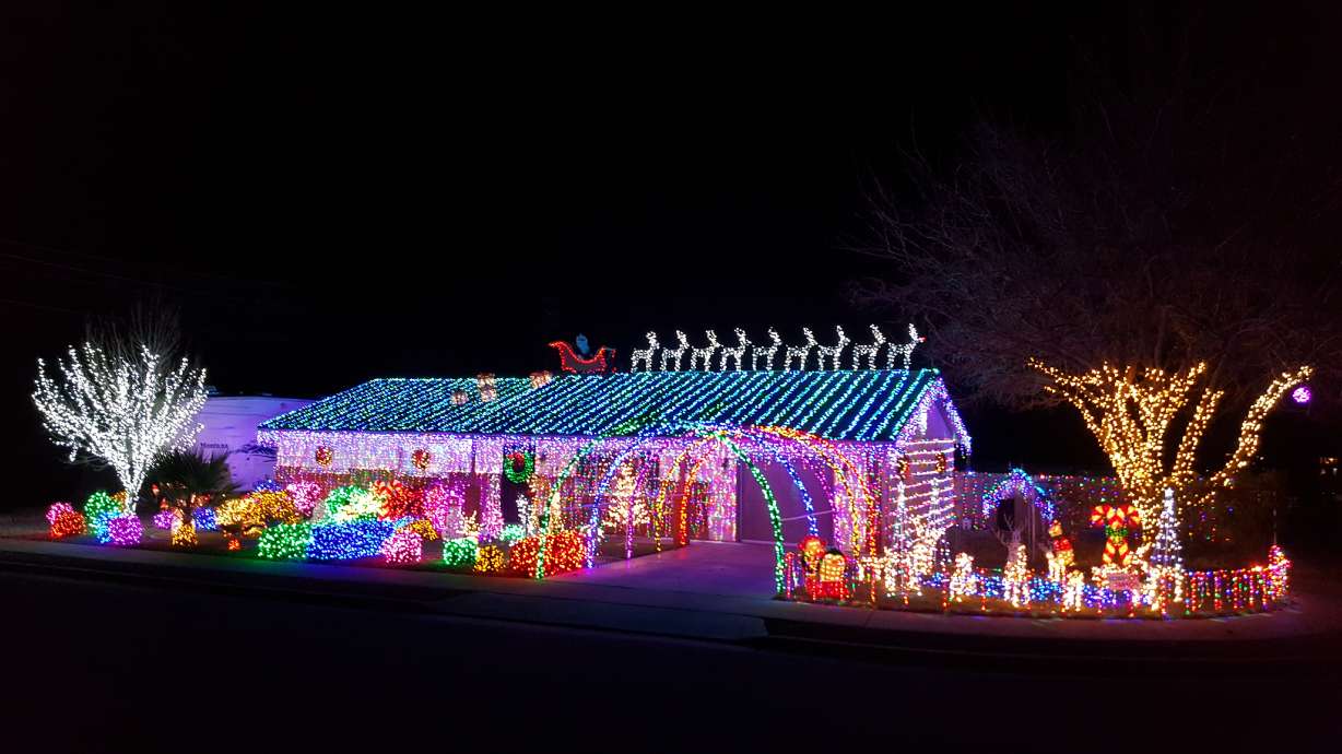 2015 holiday light displays throughout the state