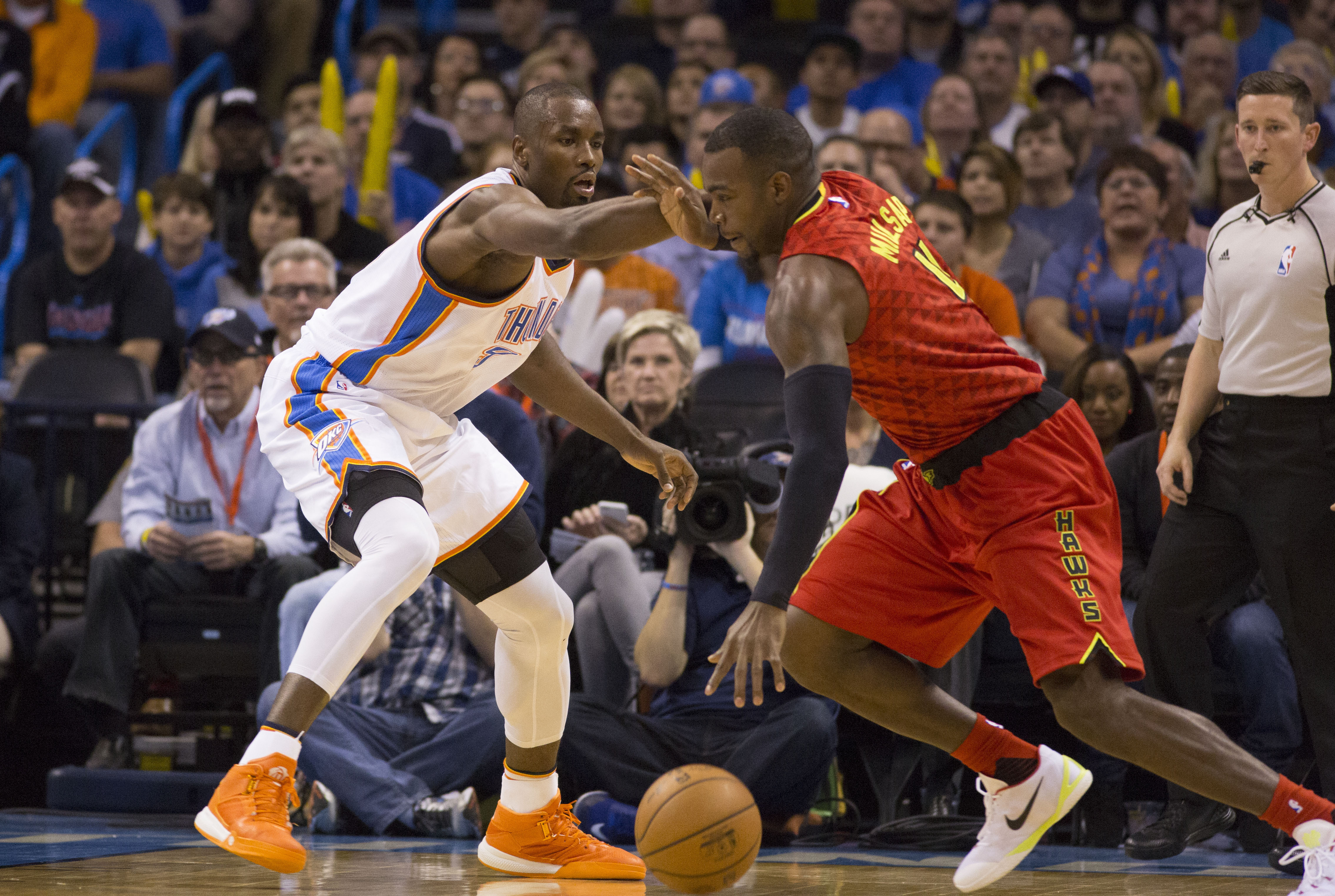 Durant's triple-double leads Thunder past Hawks, 107-94
