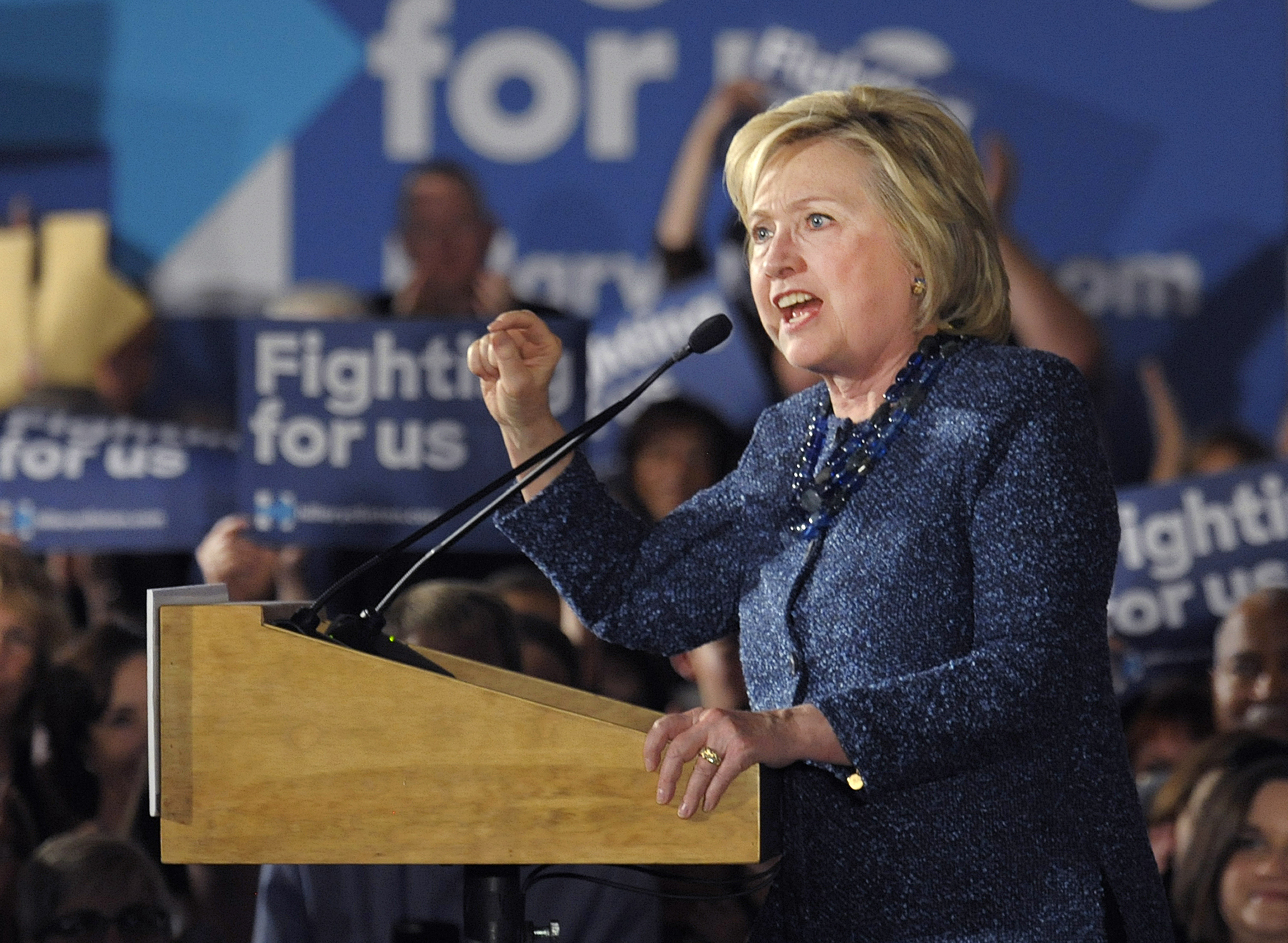 State Dept. can't find emails of ex-worker who aided Clinton
