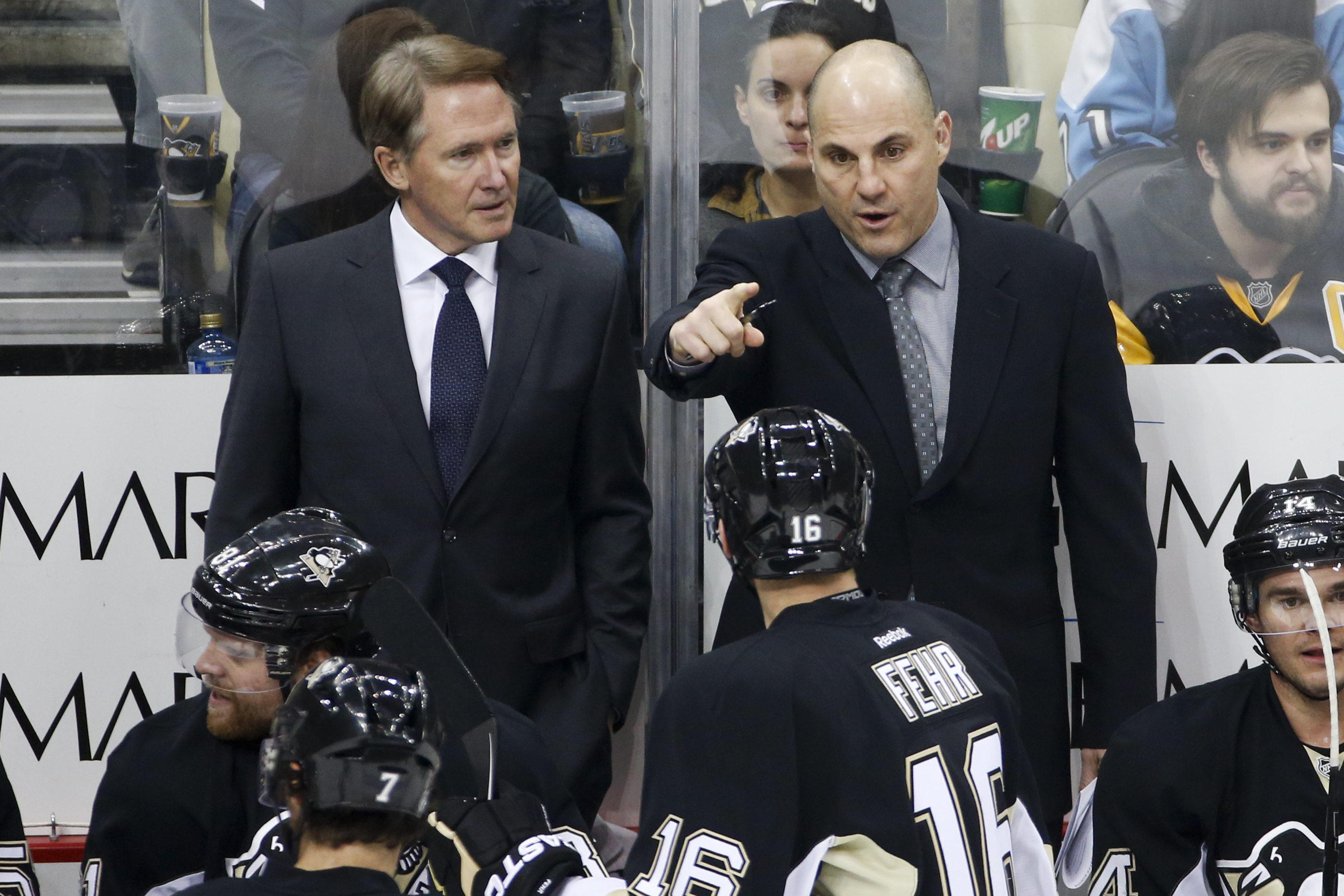 Penguins fire Mike Johnston; Mike Sullivan takes over
