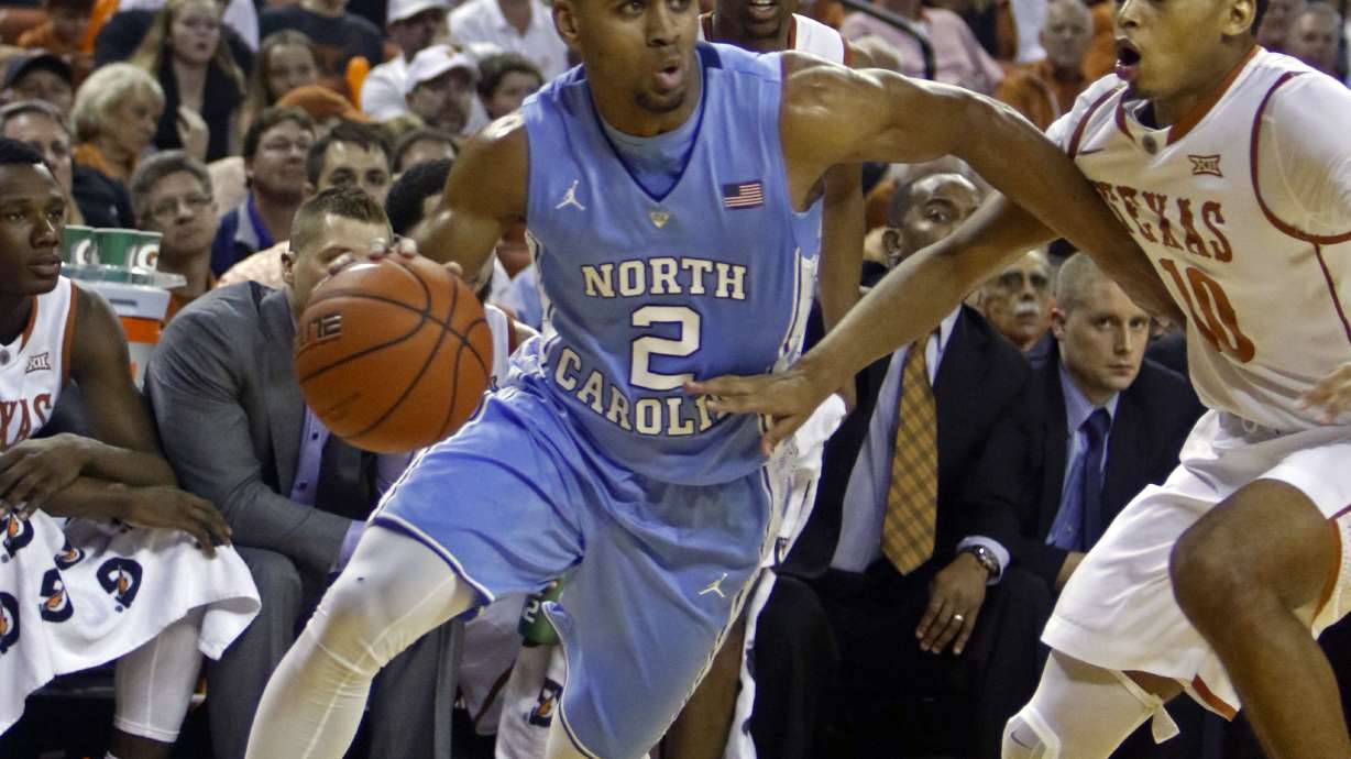 Felix hits at buzzer, Texas beats No. 3 North Carolina 84-82