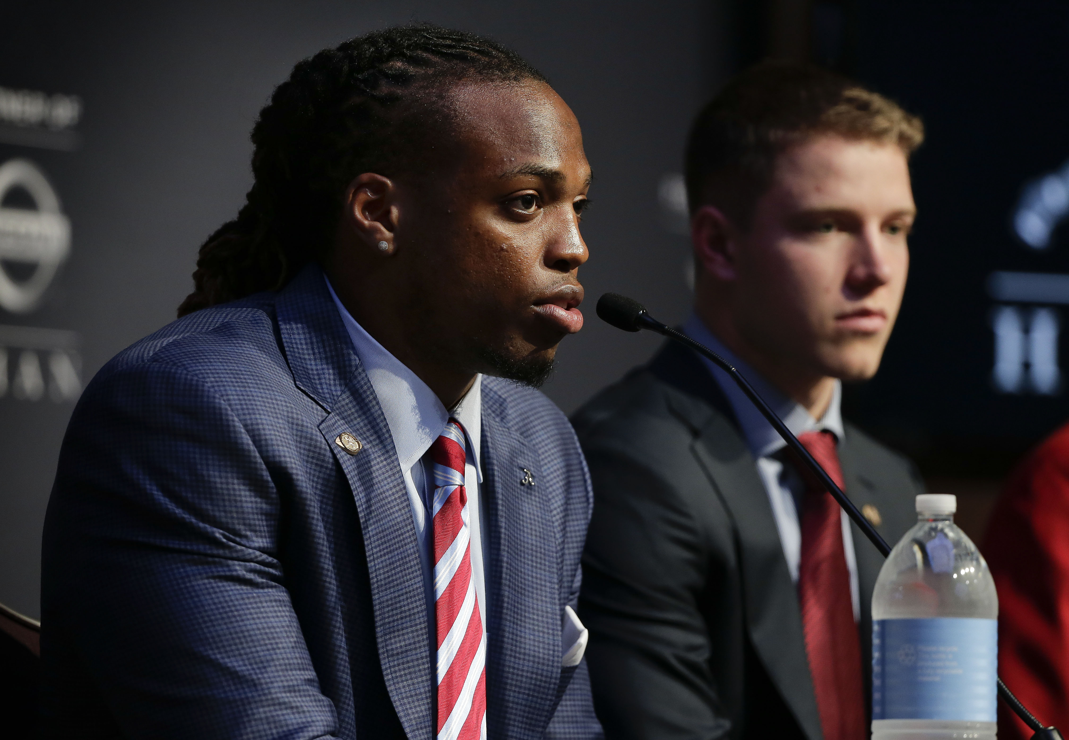 Roll Henry! Alabama's super-sized running back wins Heisman