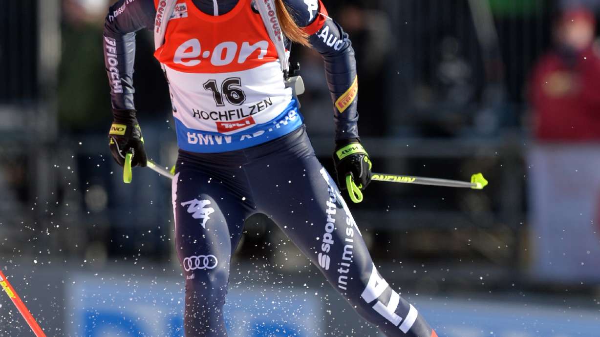 Russia, Italy win biathlon World Cup relays in Austria