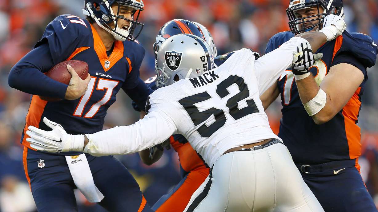 Mack, Carr lead Raiders over Broncos 15-12
