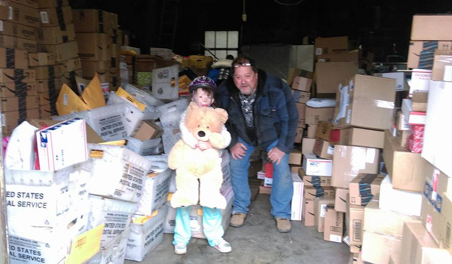 Little girl burned in fire receives over 350K letters, packages for Christmas
