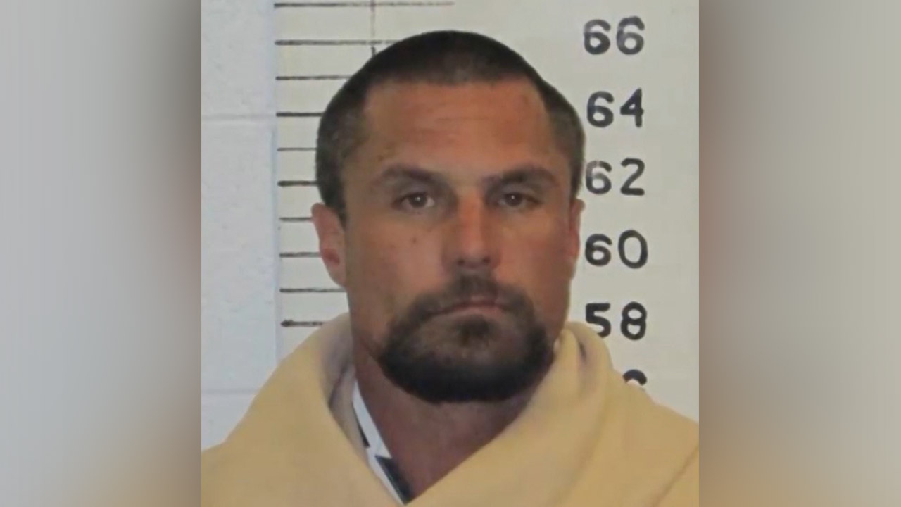 Dashcam shows close call between Richfield officer, man evading arrest