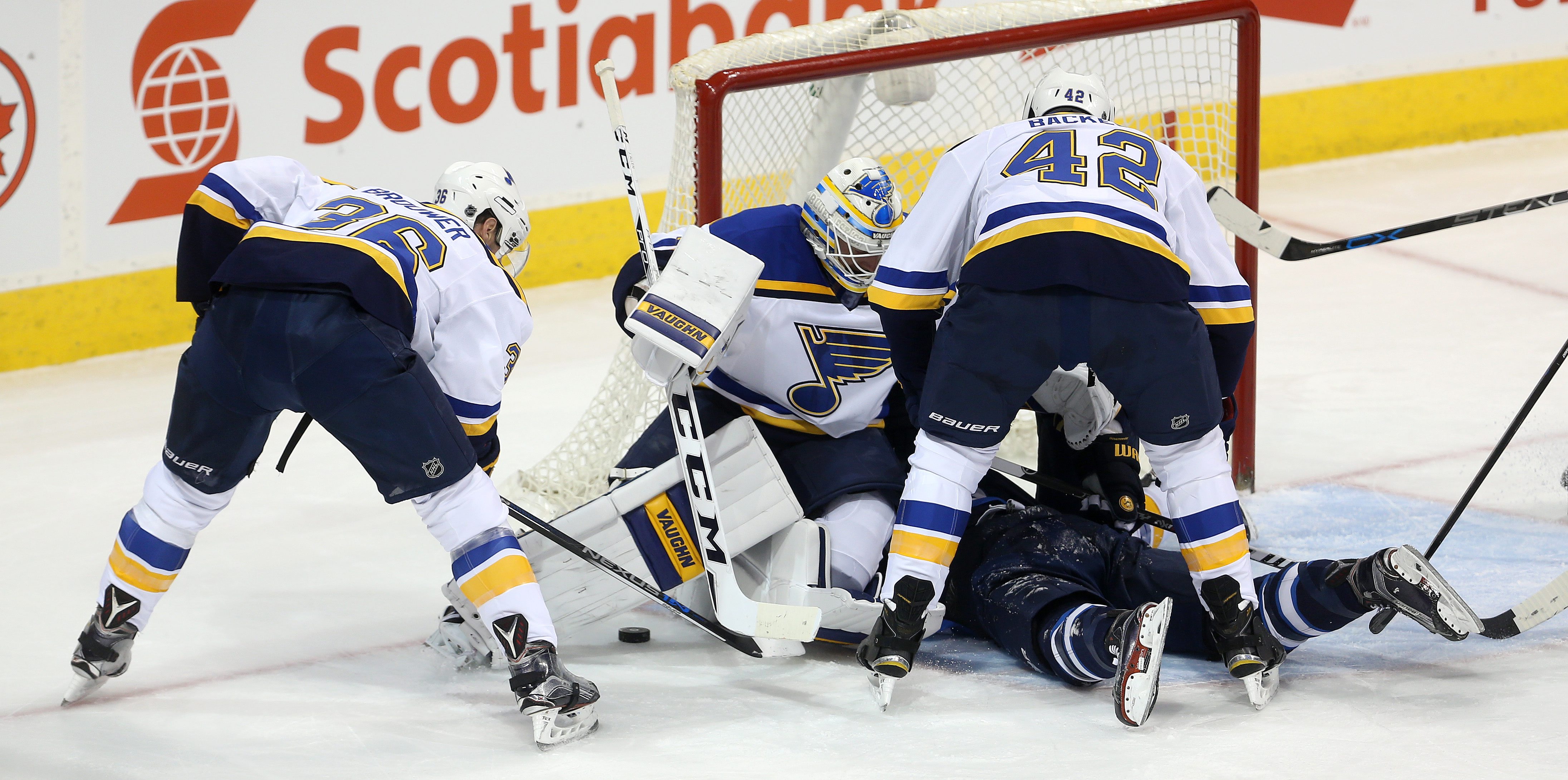 Blues erase deficit, beat Jets 4-3 on late goal from Stastny