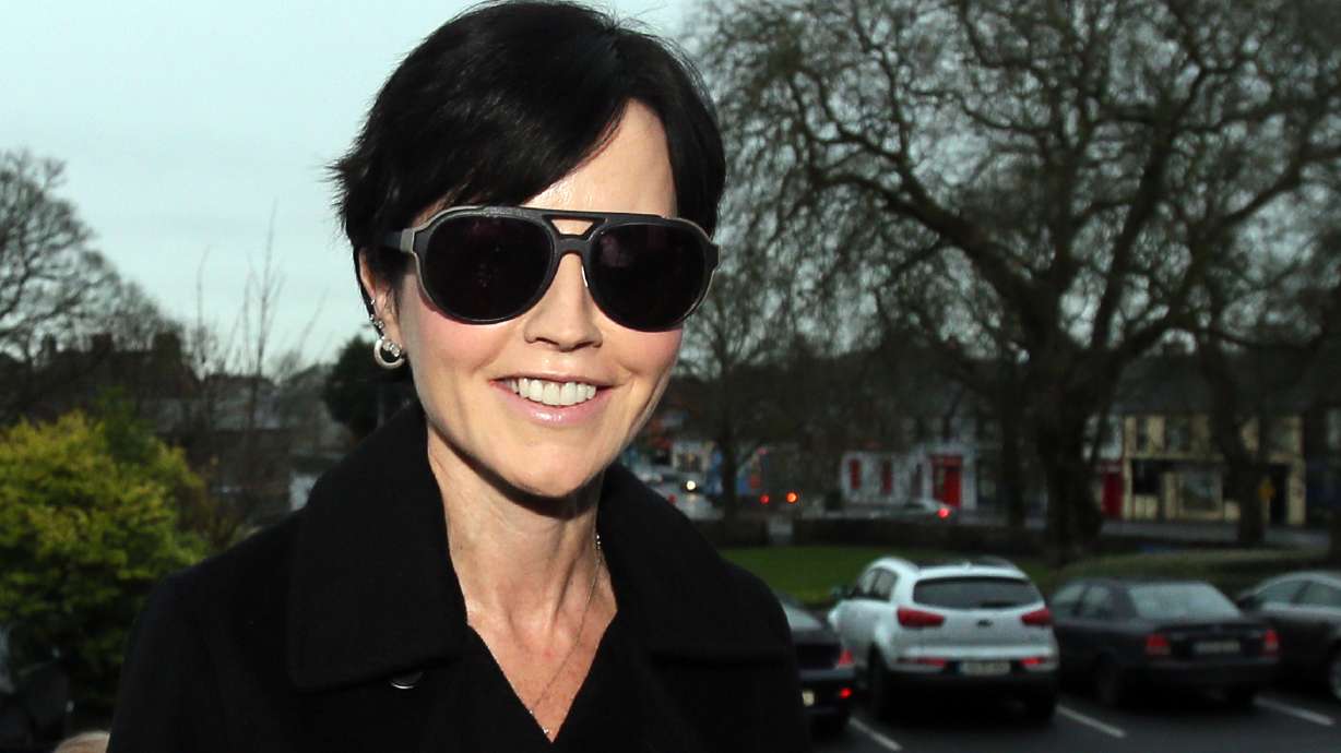 Cranberries singer O'Riordan admits assaulting Irish police